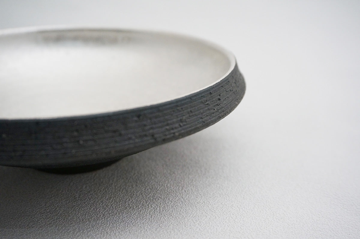 06-15 ナローボーダー 5寸鉢（内銀）