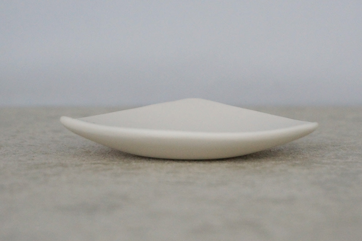 028  moca  tray (△)