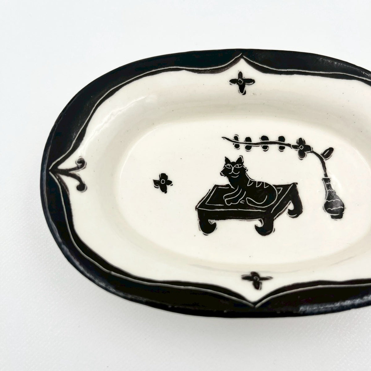猫文ダ円小皿