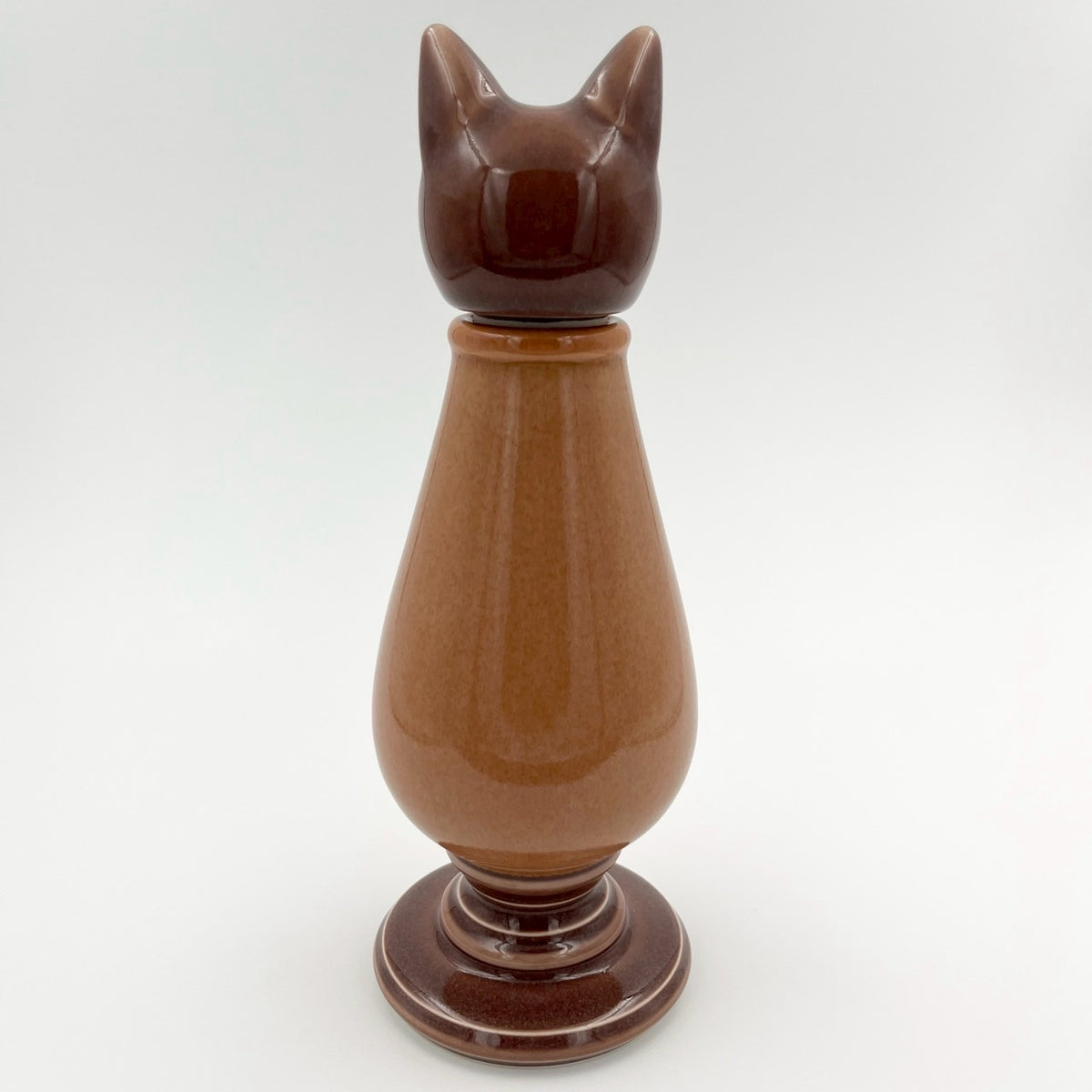 Cat paw Lagos