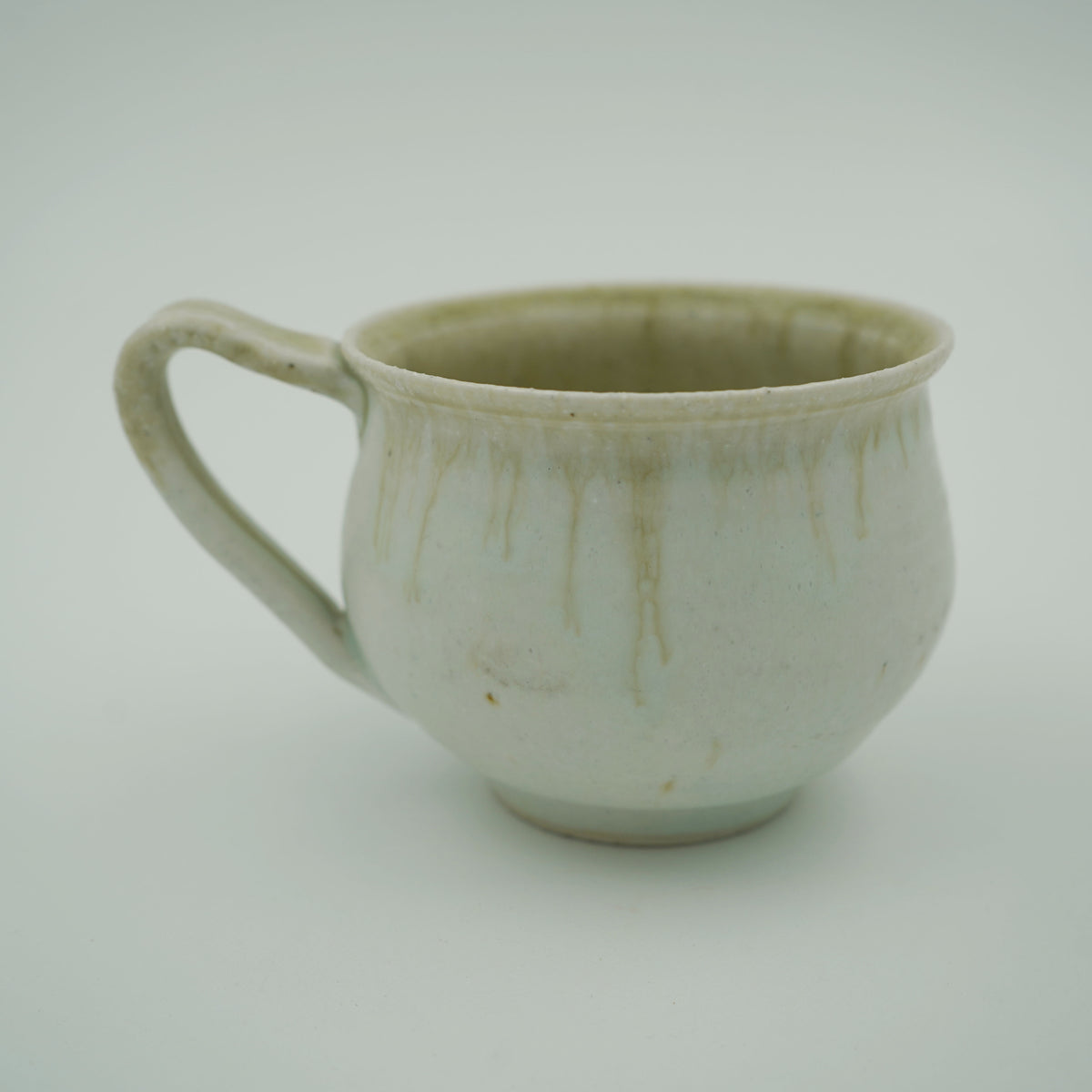 彩御深井 ころんマグカップ