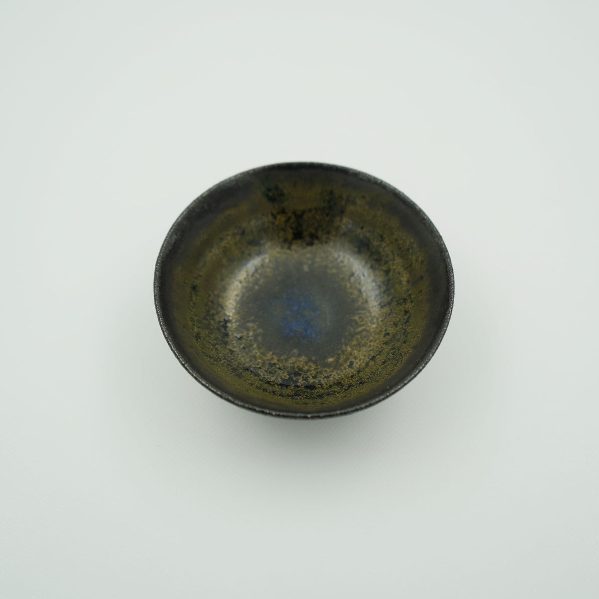 瑠璃美濃手彫り　瑞浪土酒呑