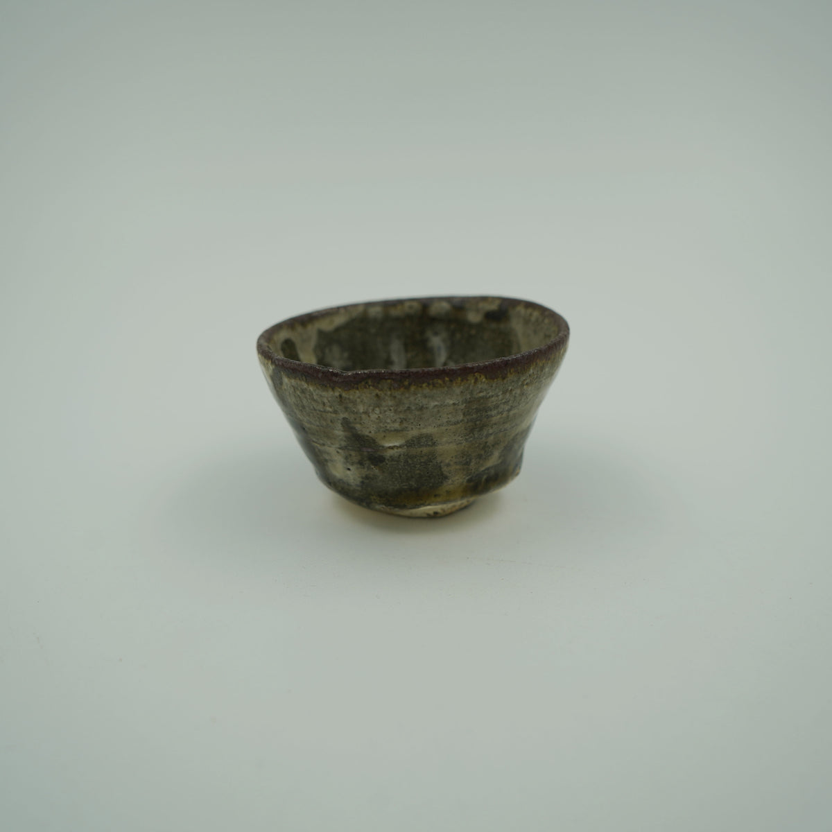 ぐい呑　ヒノキ釉