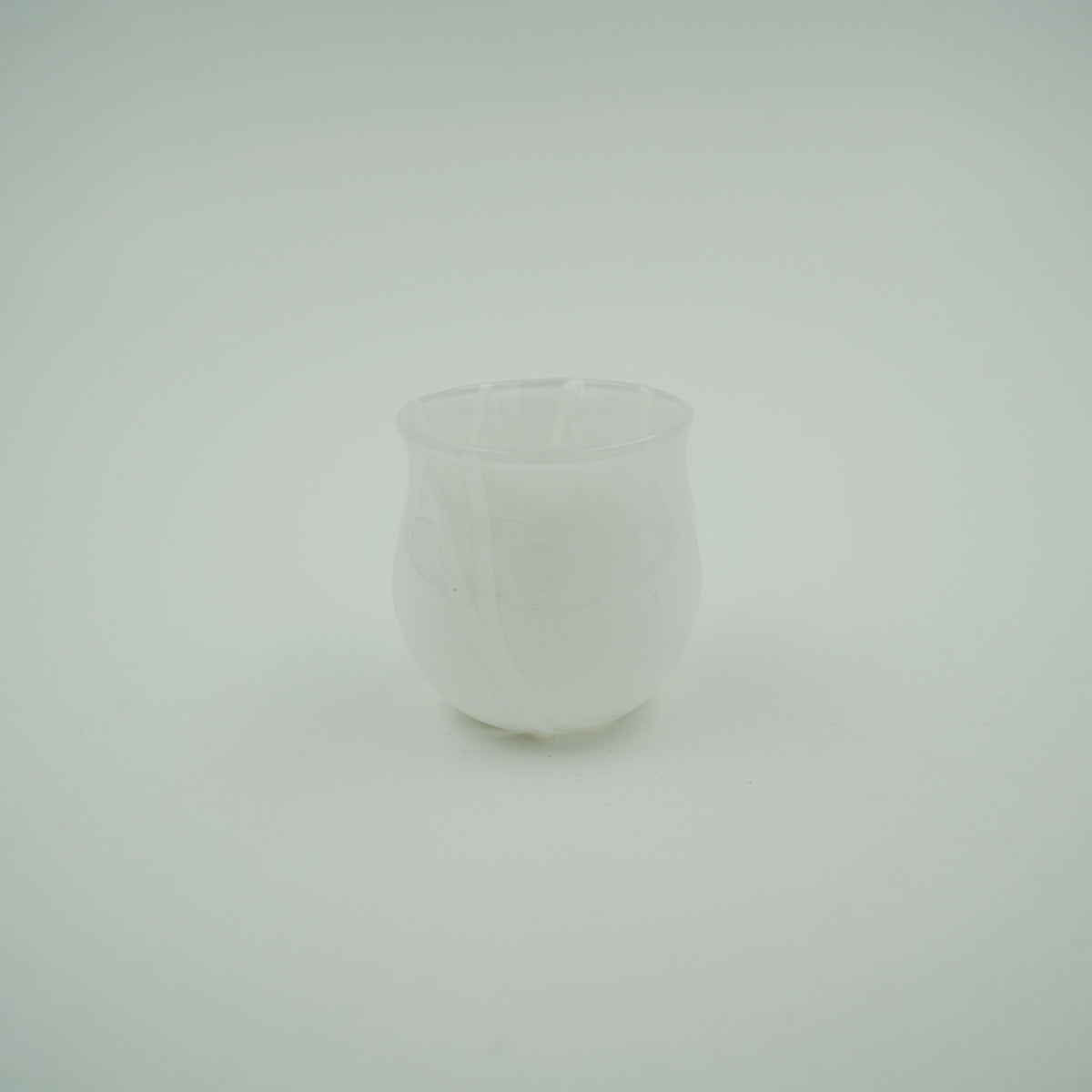 ぐいのみ (White birch)