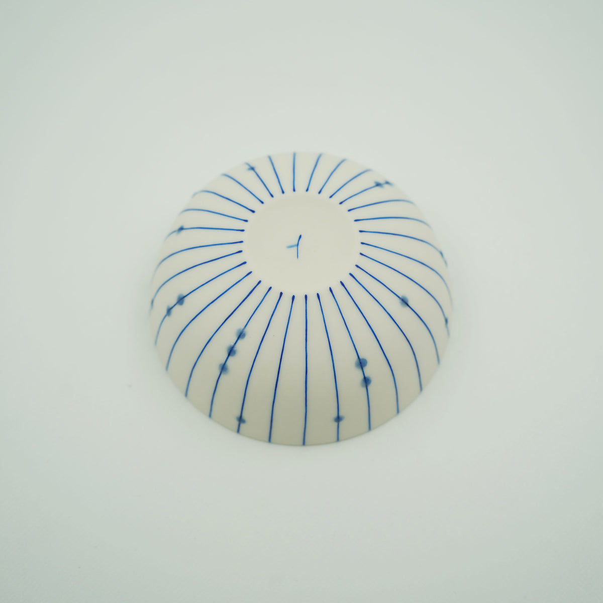 雨雲　蓋物　大