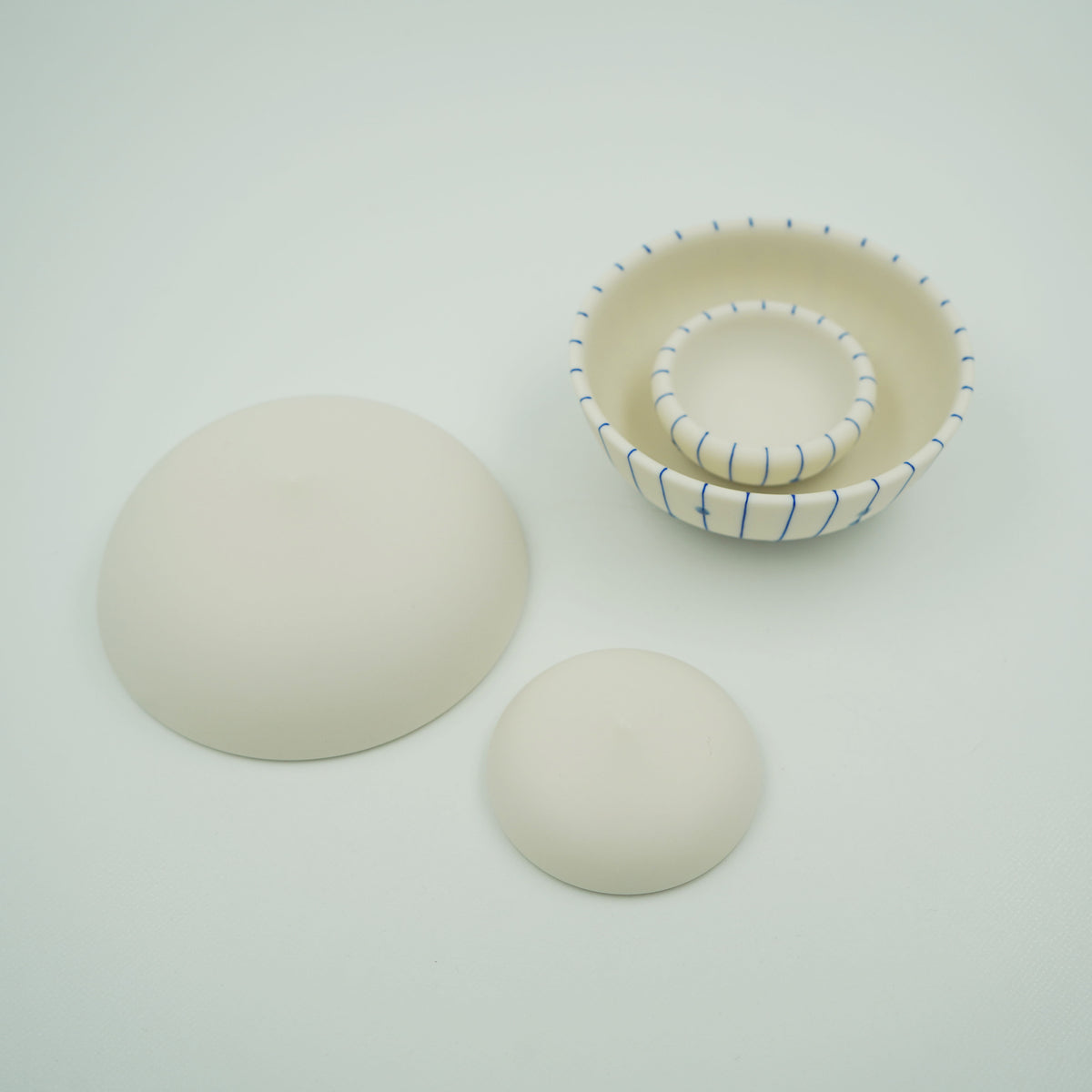 雨雲　蓋物　小