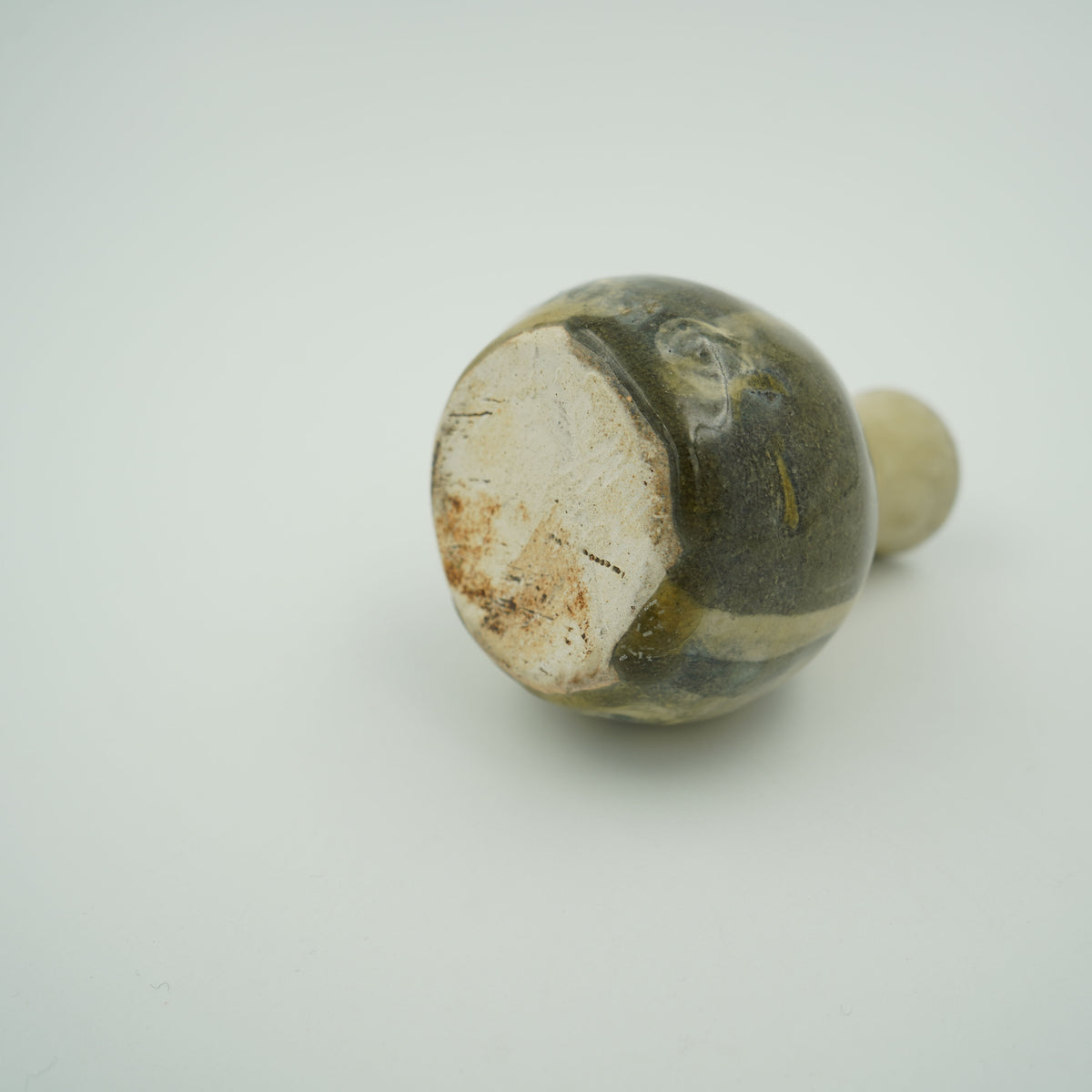 ヒノキ釉一輪挿し