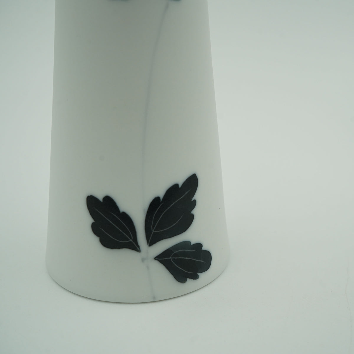 コーン 花器M 各種