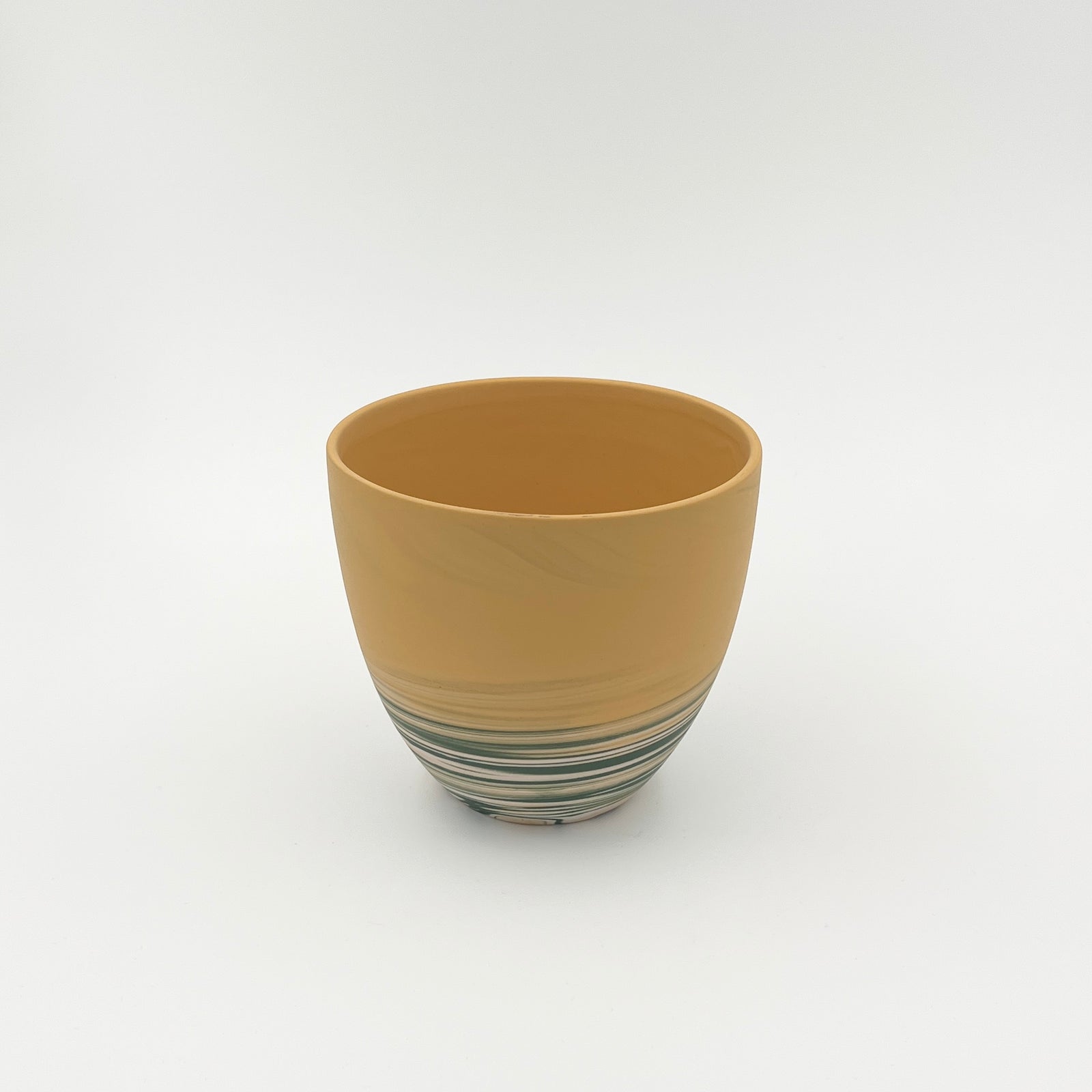 タイ北部のアンティーク　Kalong 焼 北川和喜 - at Kiln